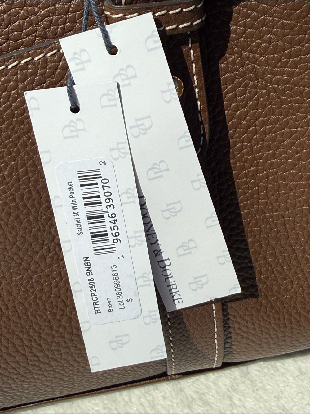 Dooney & Bourke Sorrento Satchel 30 With Pocket NWT - Picture 5 of 9